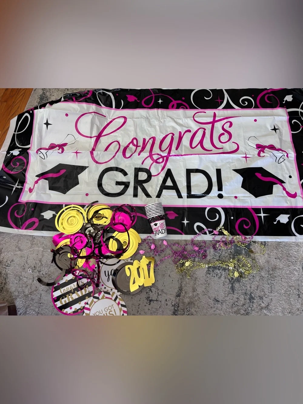 Graduation decor bundle